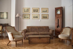 Vintage Kolonaki Penthouse Luxury Suite